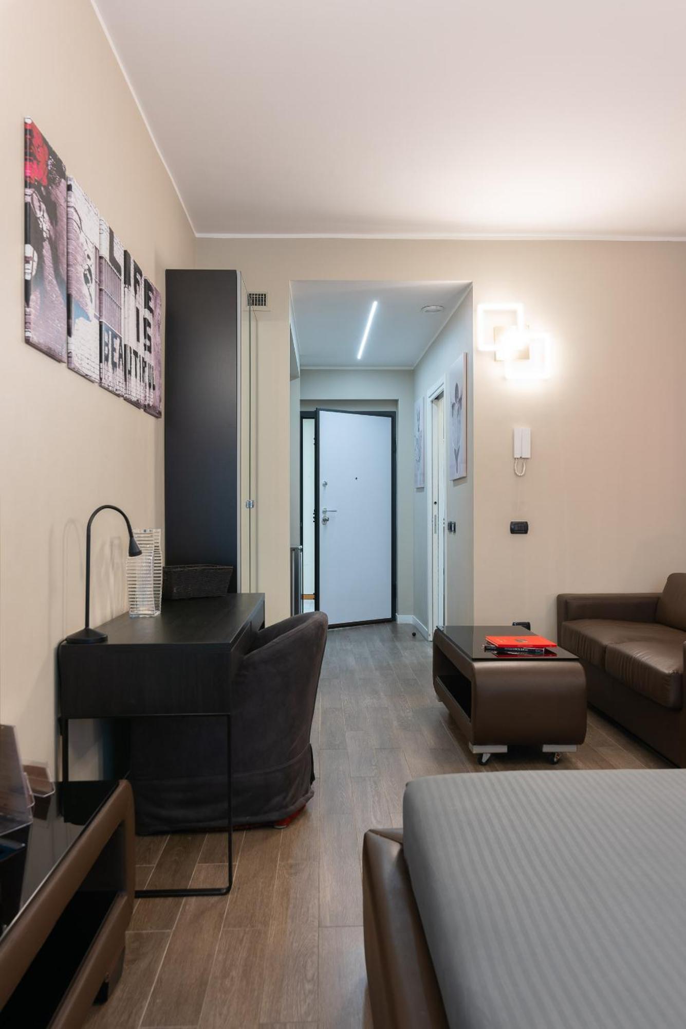 Double L Luxury Suite Milánó Kültér fotó